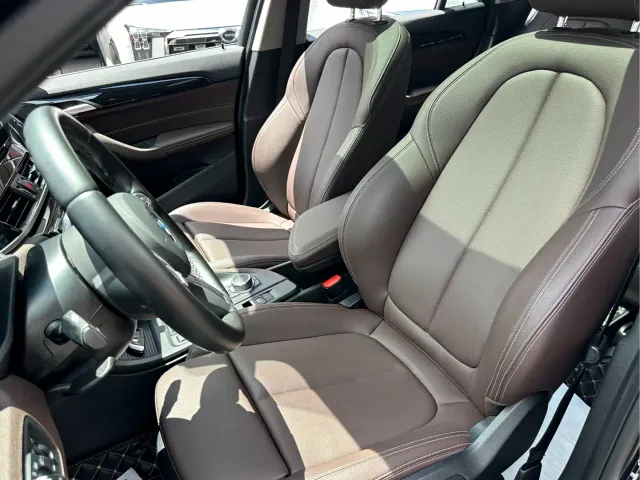 BMW BMW X1 2022 sDrive25Li Leading — Фото автомобиля 13