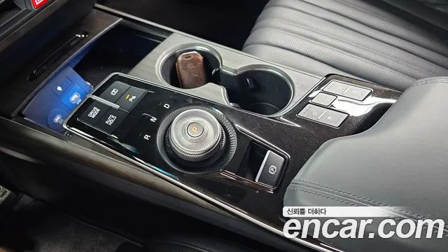 Kia K8 K8 Hybrid — Фото автомобиля 12