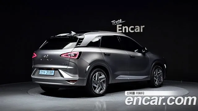 Hyundai Nexo Nexo Premium — Фото автомобиля 2