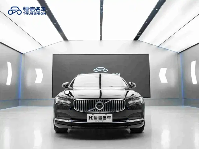 Volvo S90 — Фото автомобиля 2