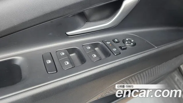 Hyundai Avante CN7 — Фото автомобиля 30
