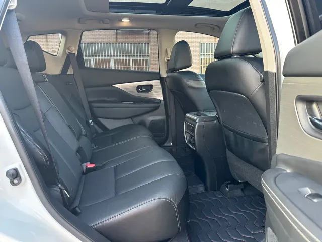 Nissan Murano — Фото автомобиля 14