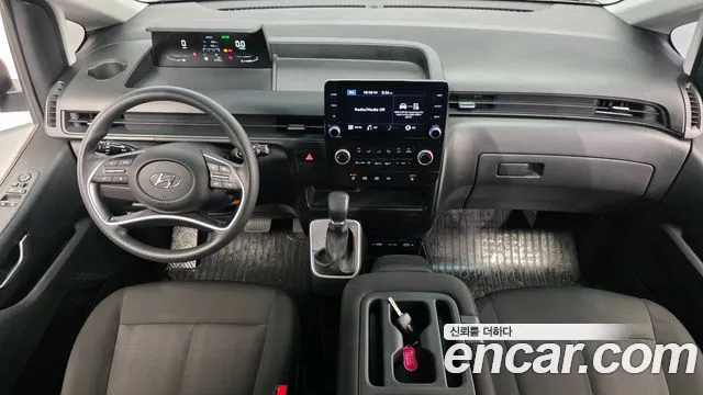 Hyundai Staria Staria Tourer 11 мест — Фото автомобиля 7