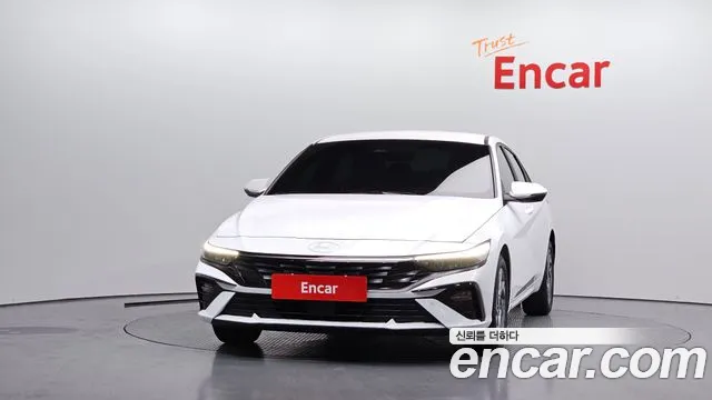 Hyundai AVANTE Новый Avante (CN7) — Фото автомобиля 3