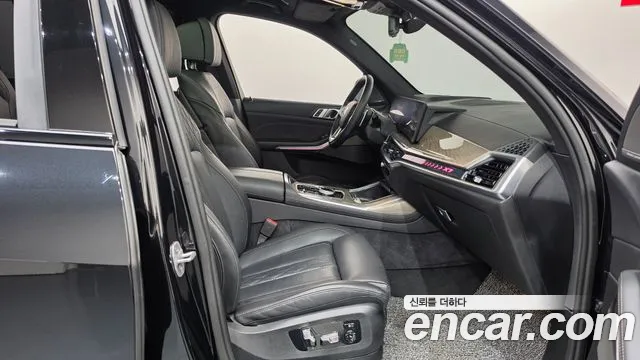 BMW X7 G07 — Фото автомобиля 16