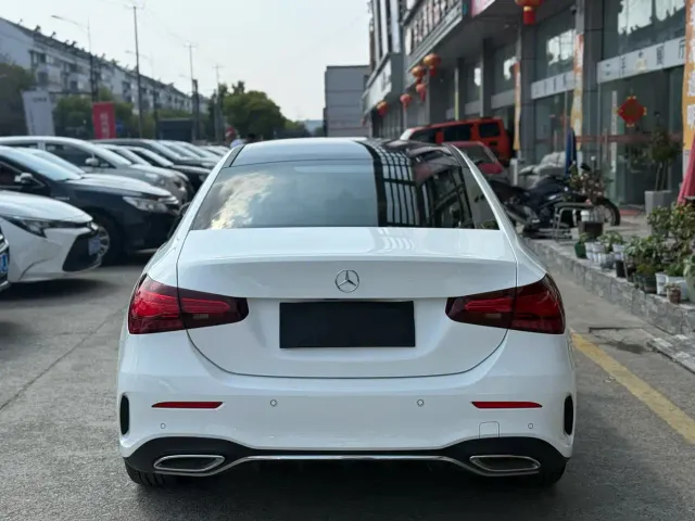 Mercedes-Benz A-Class — Фото автомобиля 8