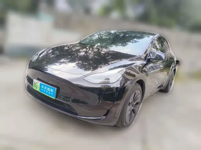 Фотография автомобиля — Tesla Model Y