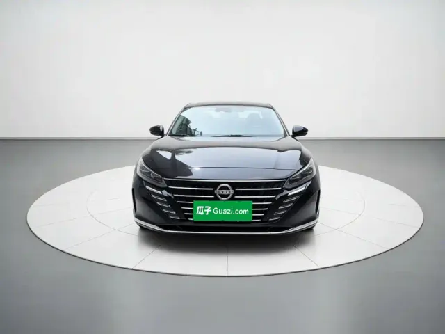 Nissan Teana — Фото автомобиля 2