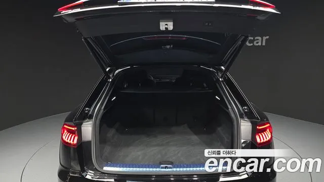 Audi Q8 55 TFSI quattro Premium — Фото автомобиля 20