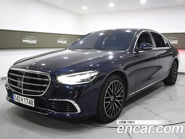 Фотография автомобиля — Mercedes-Benz S-Class W223