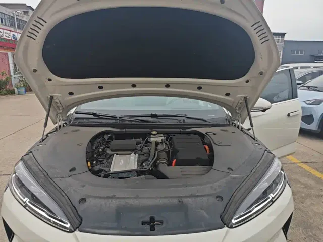 BYD Seal 07 DM-i — Фото автомобиля 19