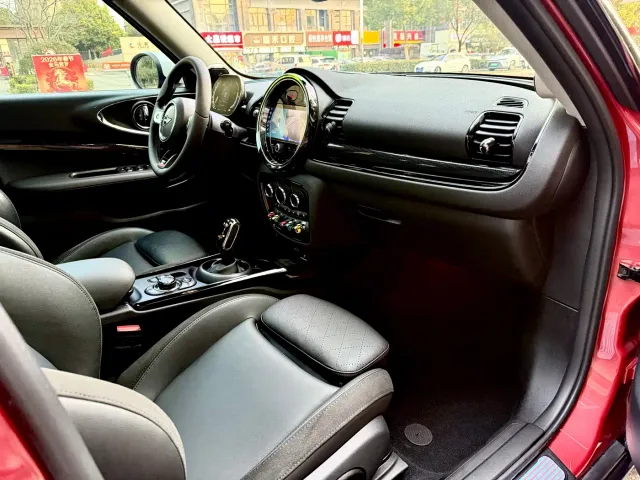 MINI Clubman — Фото автомобиля 11