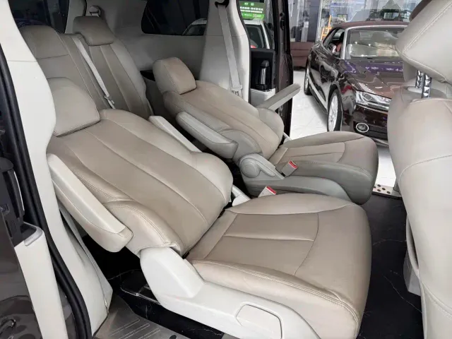 Buick GL8 — Фото автомобиля 28