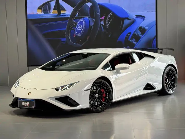 Фотография автомобиля — Lamborghini Huracan