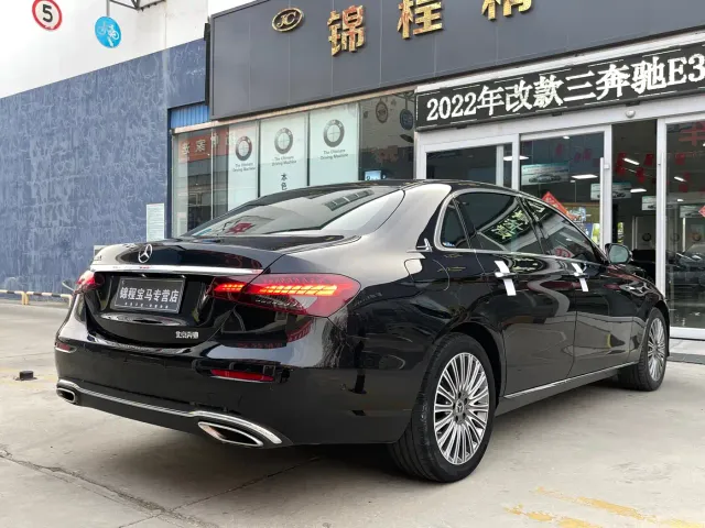Mercedes-Benz E-Class — Фото автомобиля 7