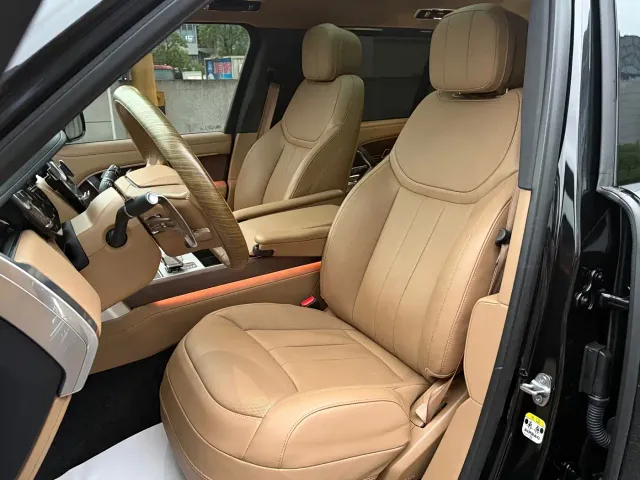 Land Rover Range Rover — Фото автомобиля 8