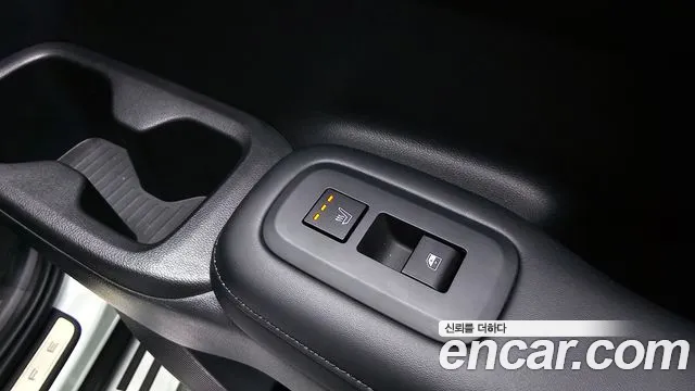 Hyundai Santa Fe MX5 — Фото автомобиля 24