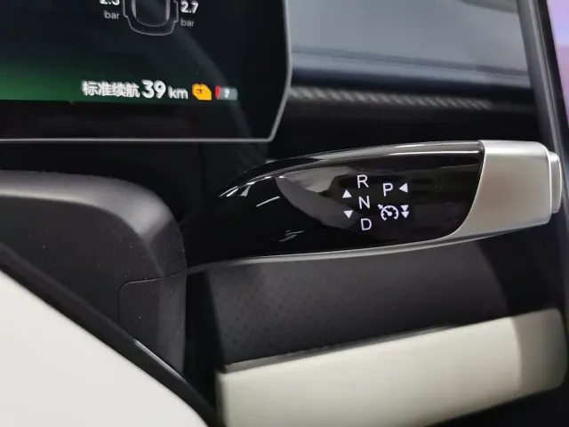 Hozon Neta GT — Фото автомобиля 23