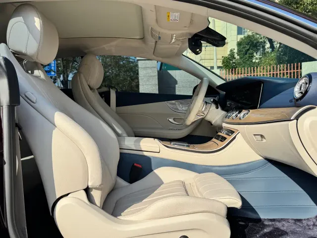 Mercedes-Benz E-Class — Фото автомобиля 9
