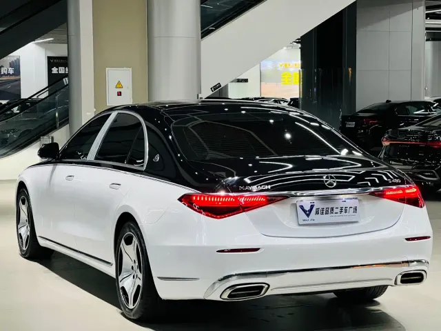 Mercedes-Benz S-Class — Фото автомобиля 9