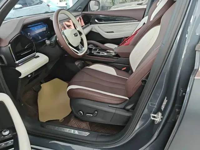 Geely Xingyue L — Фото автомобиля 14
