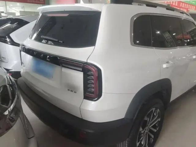 Haval Big Dog — Фото автомобиля 6