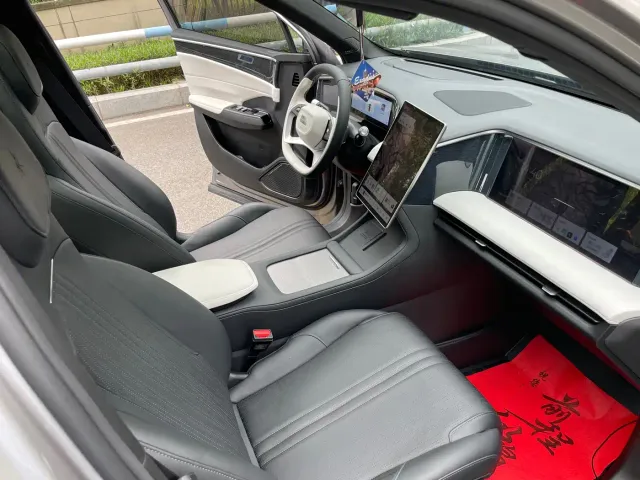 Geely Galaxy L7 — Фото автомобиля 12