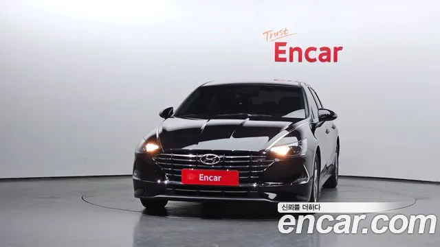 Hyundai Sonata Sonata (DN8) 2.0 LPG(Для проката) — Фото автомобиля 3