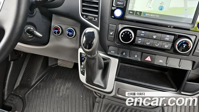 Hyundai Solati Solati 15 мест — Фото автомобиля 9