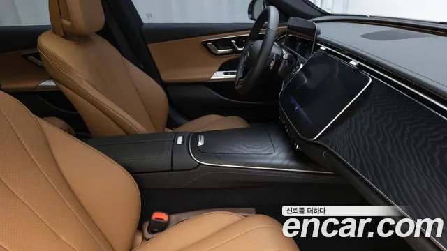 Mercedes-Benz E-Class W214 — Фото автомобиля 13