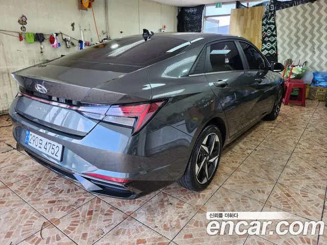 Hyundai AVANTE Avante (CN7) — Фото автомобиля 2
