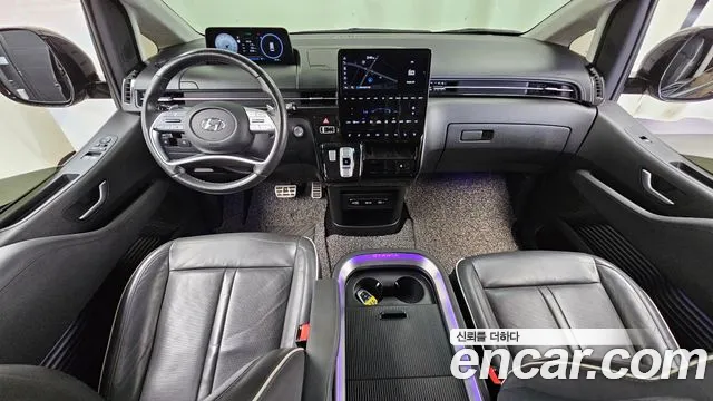Hyundai Staria — Фото автомобиля 10