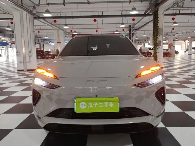 BYD Sealion 06 — Фото автомобиля 2