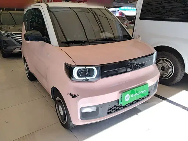 Wuling Hongguang Mini EV — Фото автомобиля 3