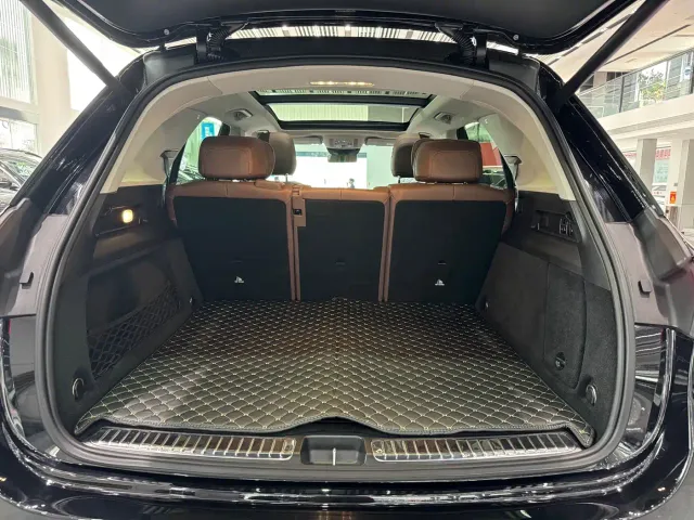 Mercedes-Benz GLE-Class — Фото автомобиля 20