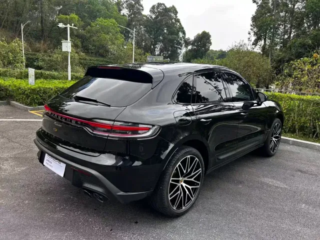 Porsche Macan — Фото автомобиля 11