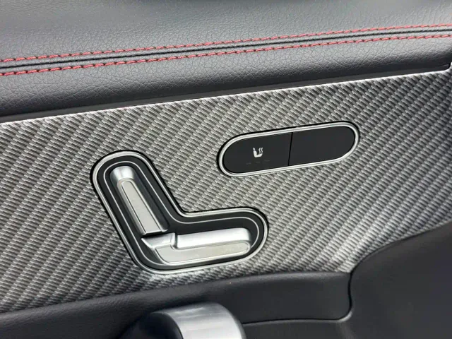 Mercedes-Benz A-Class — Фото автомобиля 15