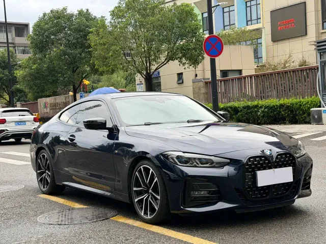Фотография автомобиля — BMW 4 Series