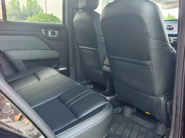 Baojun Yep Plus — Фото автомобиля 8
