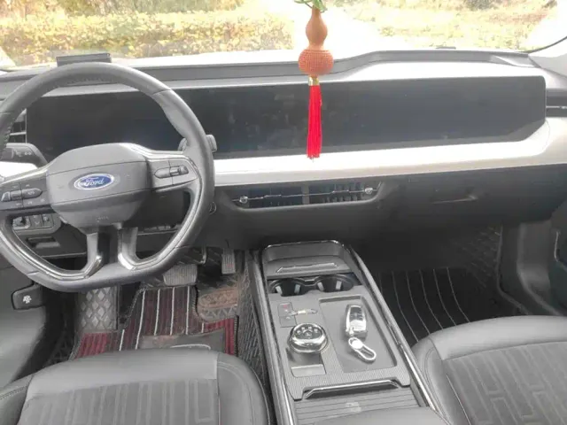 Ford Mondeo — Фото автомобиля 12