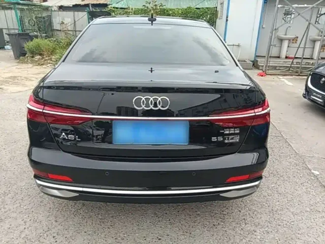 Audi A6L — Фото автомобиля 5