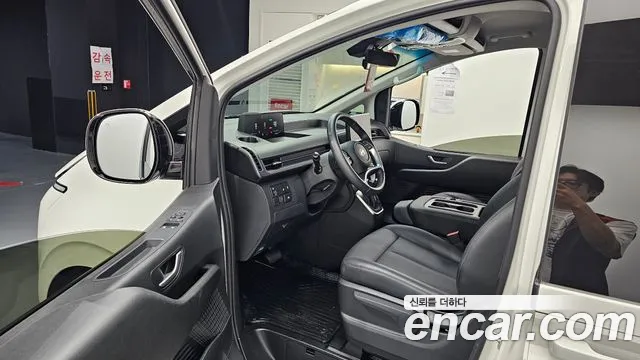 Hyundai Staria — Фото автомобиля 10