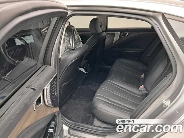Kia K8 — Фото автомобиля 12