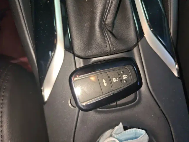 Toyota Corolla — Фото автомобиля 8