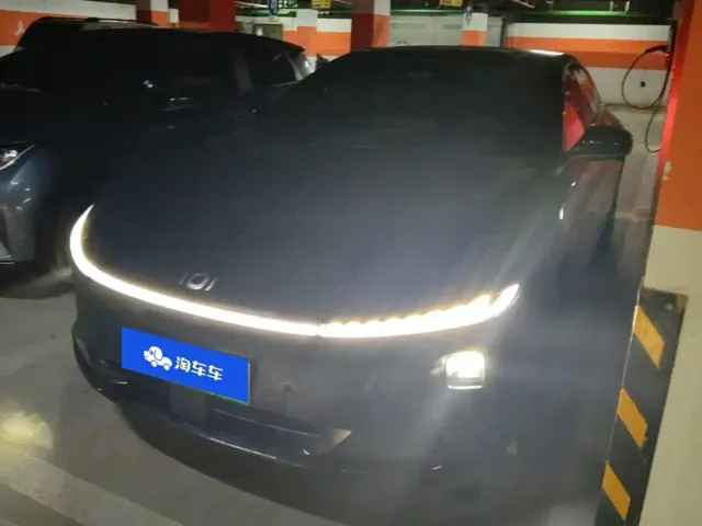 Фотография автомобиля — Changan Qiyuan A07