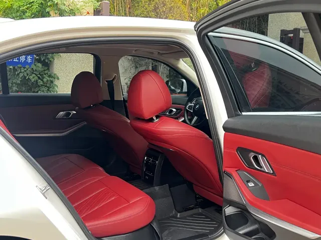 BMW i3 — Фото автомобиля 10