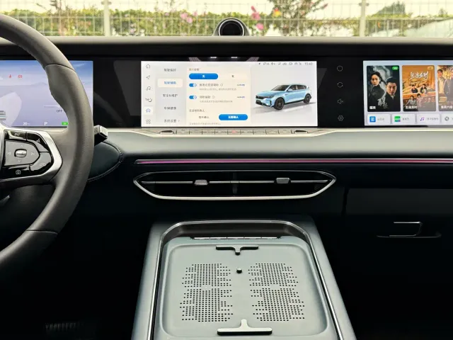 Voyah Auto VOYAH FREE 2024 Ultra Long Range Intelligent Driving Edition — Фото автомобиля 12