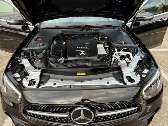 Mercedes-Benz E-Class — Фото автомобиля 13