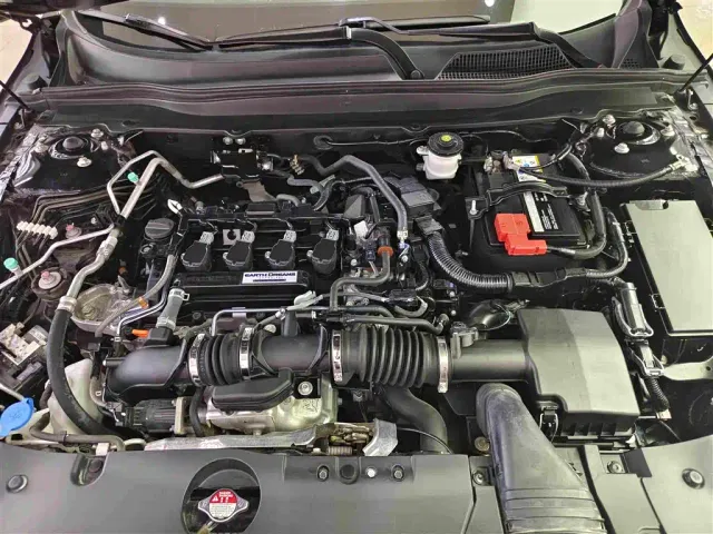 Honda Accord — Фото автомобиля 17