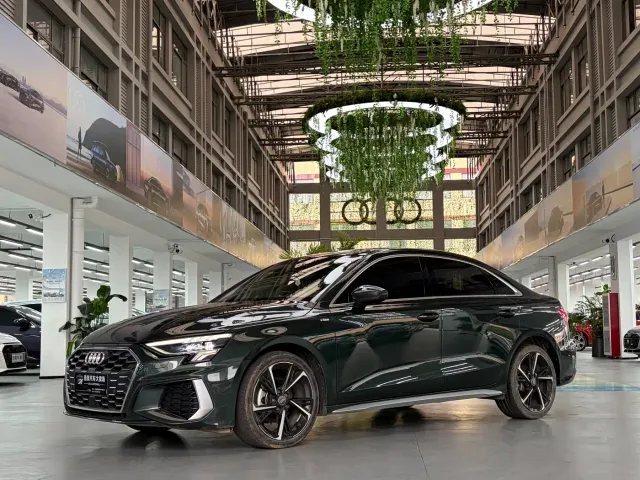 Фотография автомобиля — Audi A3
